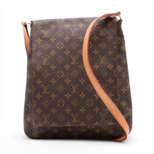 Authentic Louis Vuitton musette GM monogram crossbody bag